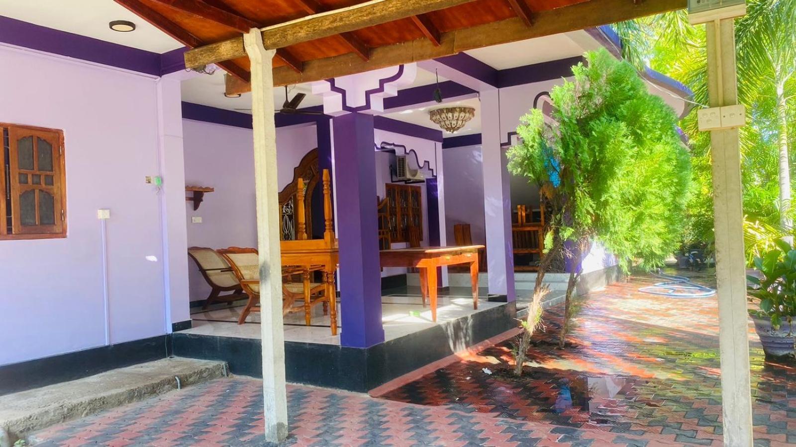 Snp Star Guest House Trincomalee Exterior photo