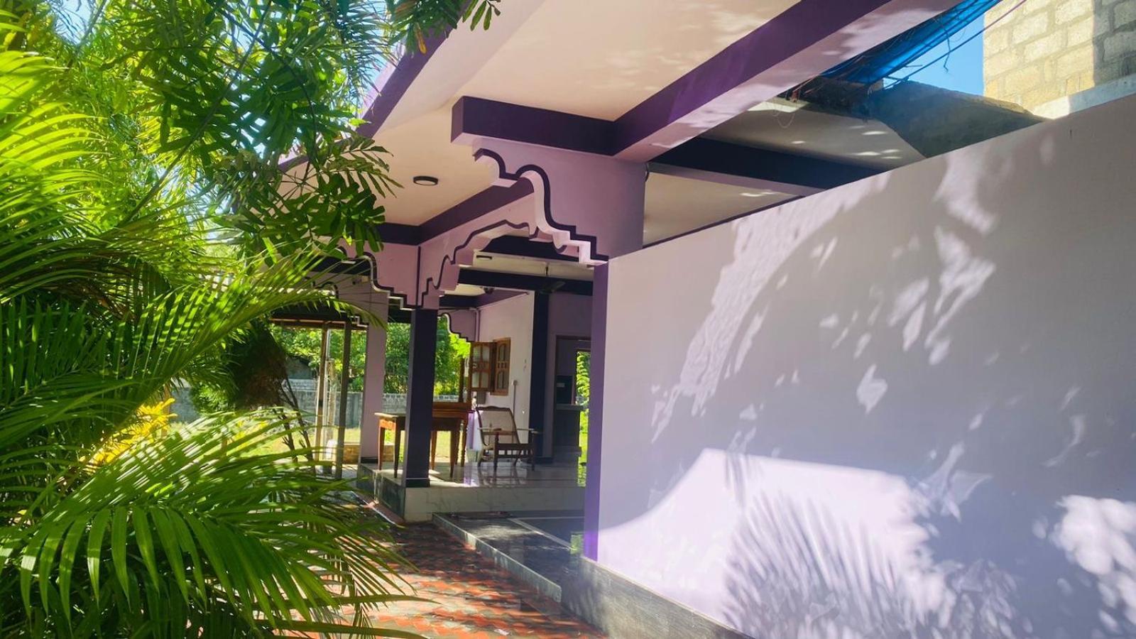 Snp Star Guest House Trincomalee Exterior photo