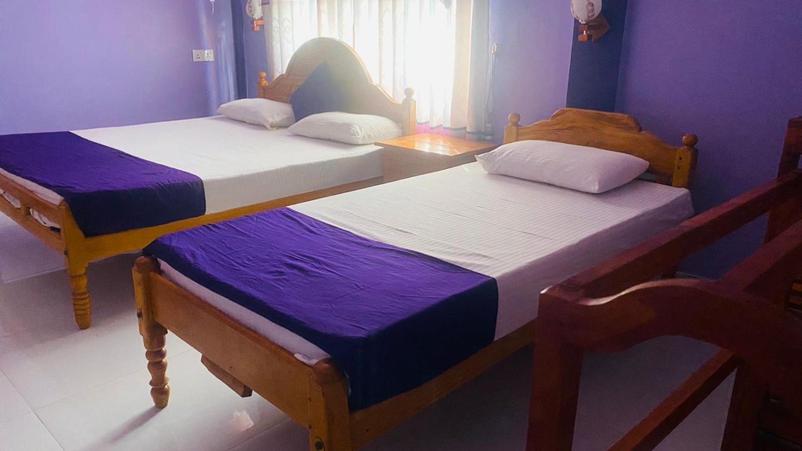 Snp Star Guest House Trincomalee Exterior photo